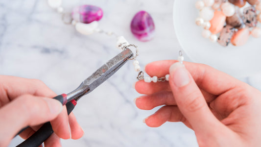 Customizing Your Moissanite Jewelry Online