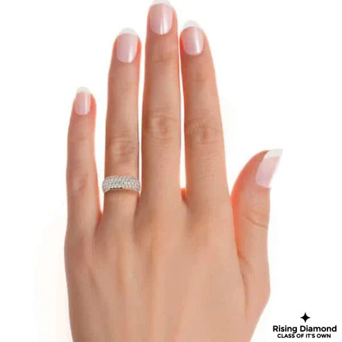 1.25 TCW Round Cut Colorless Moissanite Gold Wedding Band