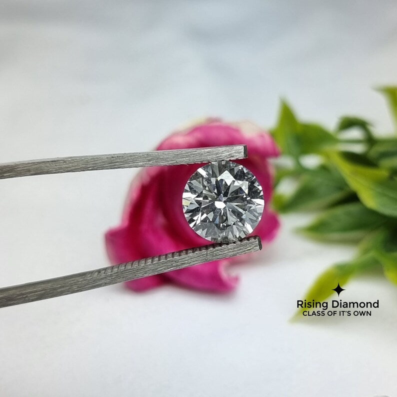 4.0 CT Round E/VS Lab Created Diamond