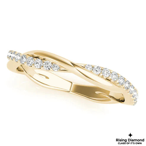 0.25 CTW Round Cut Colorless Moissanite Twisted Shank Wedding Band