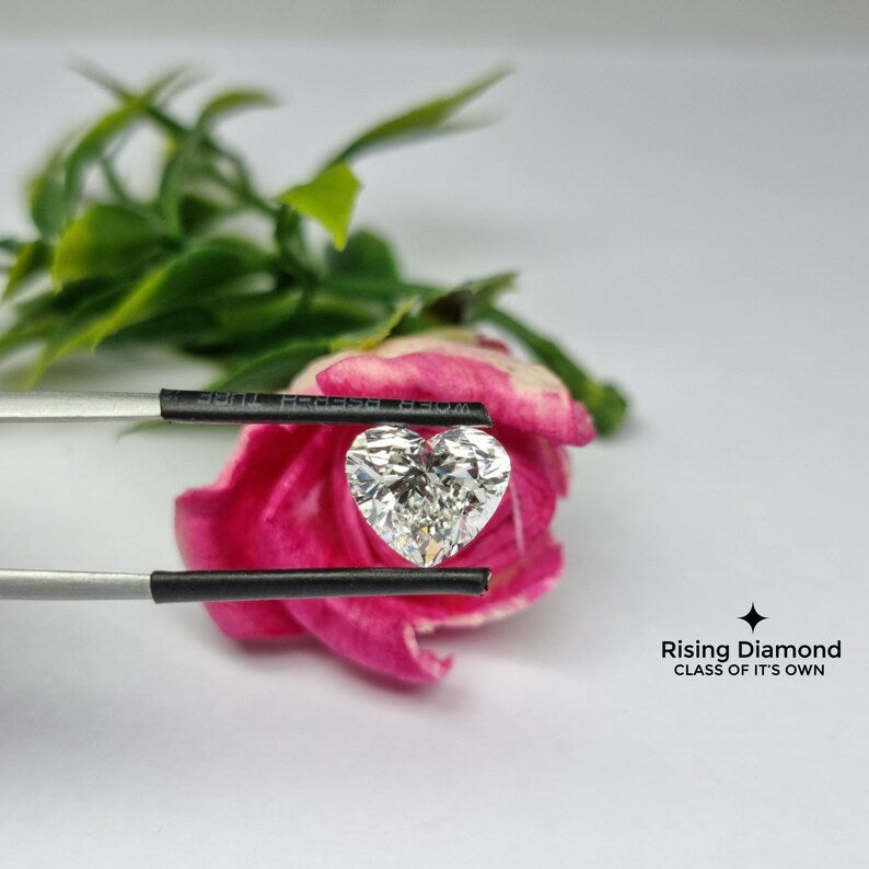 3.0 CT Heart Cut G/VS Lab Diamond With IGI Certificate