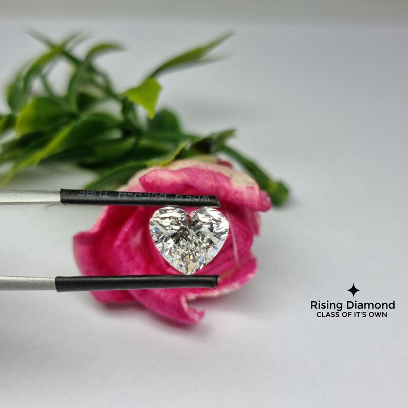3.0 CT Heart Cut G/VS Lab Diamond With IGI Certificate