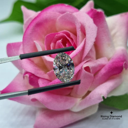 2.80 CT Oval G/VS Lab Created Diamond IGI Certified