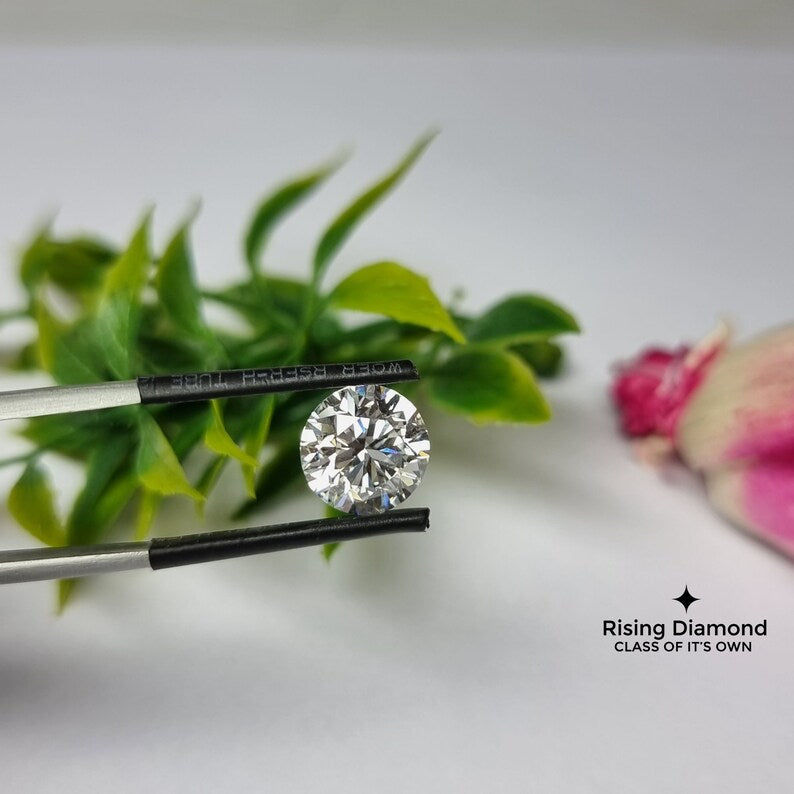 3.0 CT Round Cut E/VS Lab Created Diamond With IGI Certificate